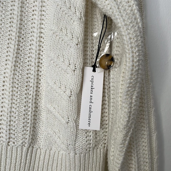 NWT Cupcakes & Cashmere Cardigan - Picture 2 of 5